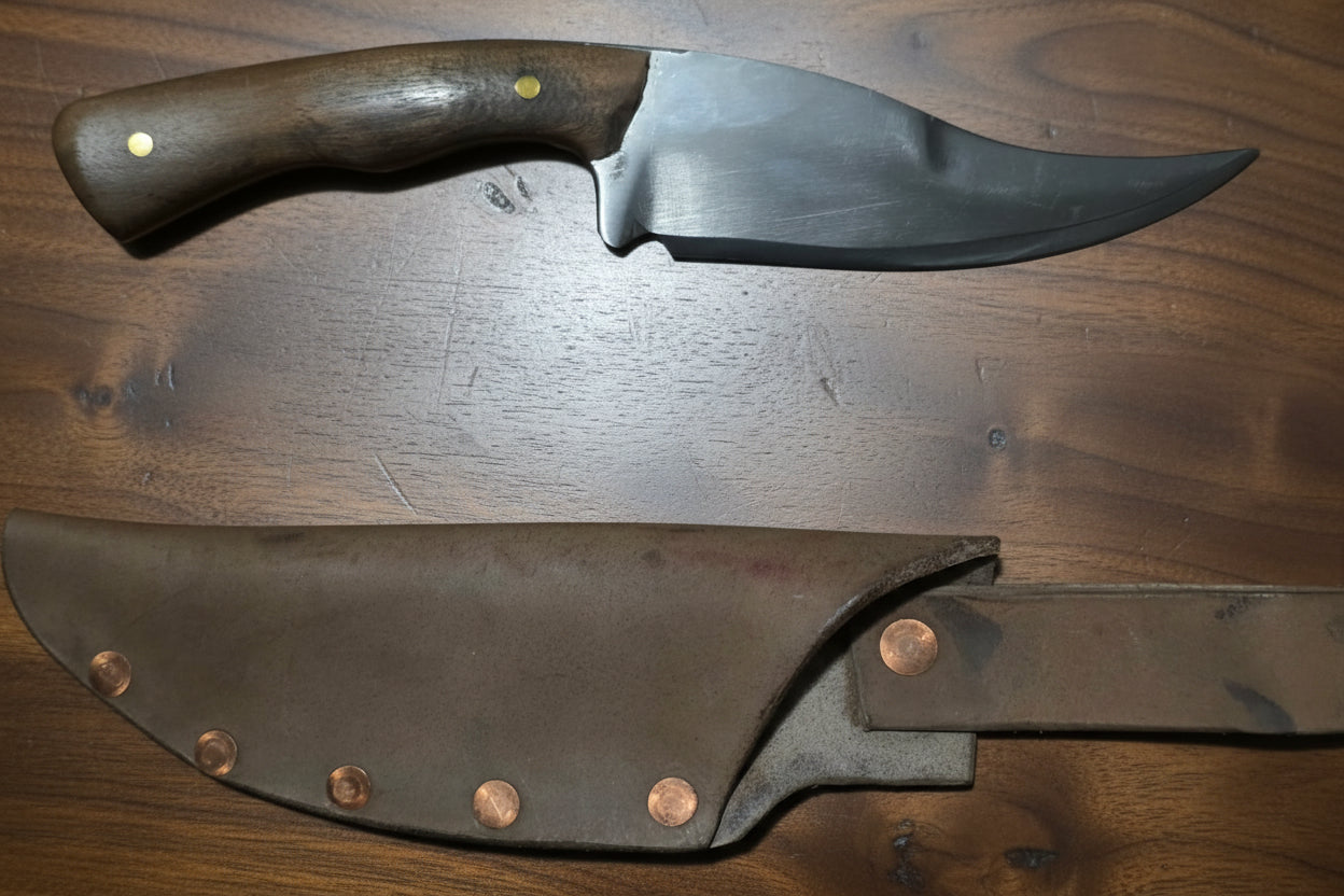 Bear Tooth Everyday Carry - 10 Inch Overall Length 1095 High Carbon Steel with Walnut Hilt - Sheath Includedseo