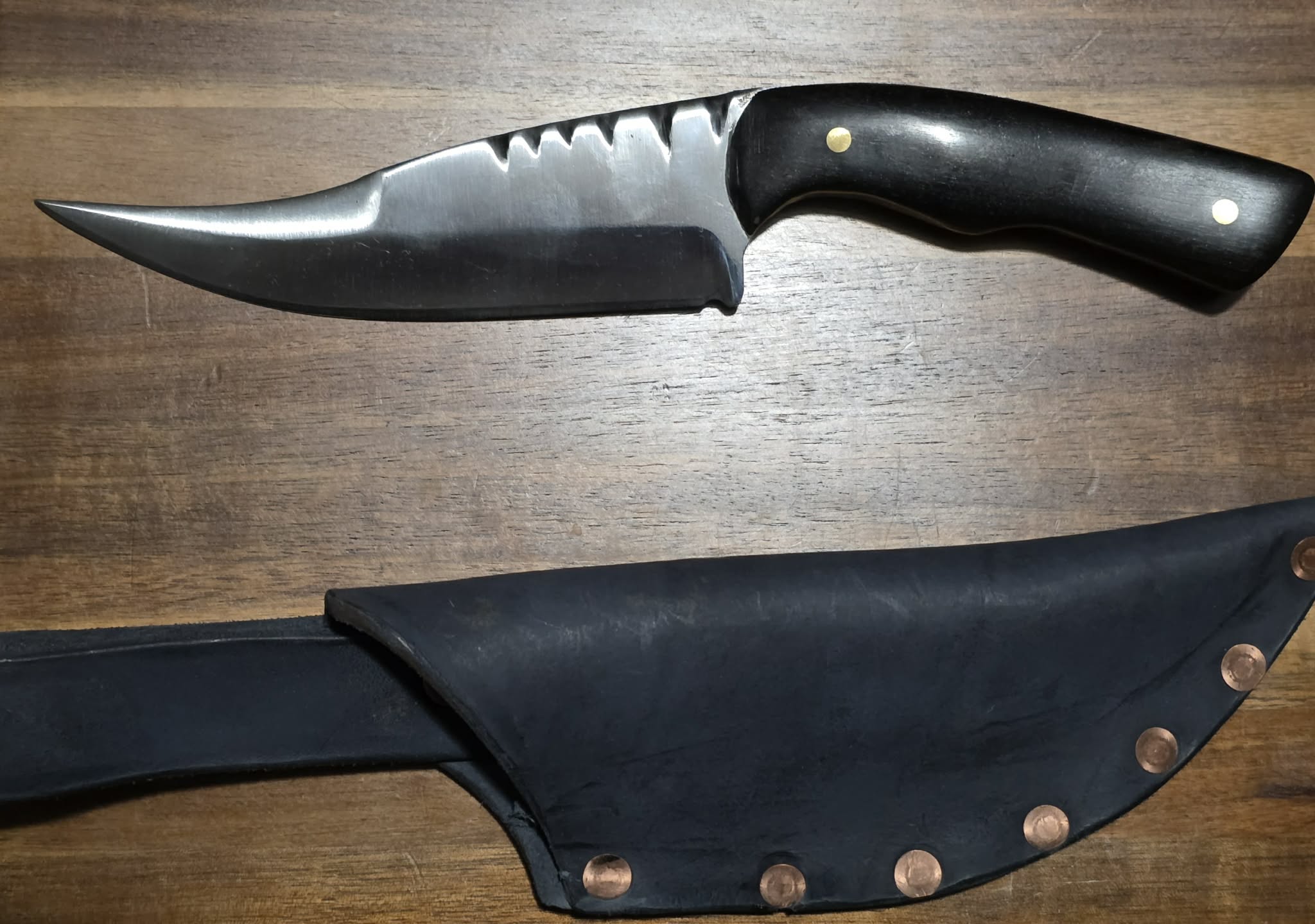 Bear Tooth Everyday Carry - 10 Inch Overall Length 1095 High Carbon Steel with Black Ebony Hilt - Sheath Included